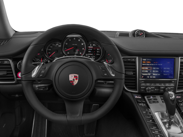 2016 Porsche Panamera 4 Edition