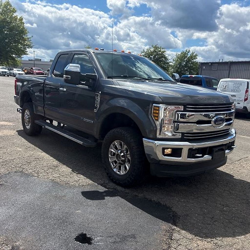 2018 Ford F-350SD Lariat