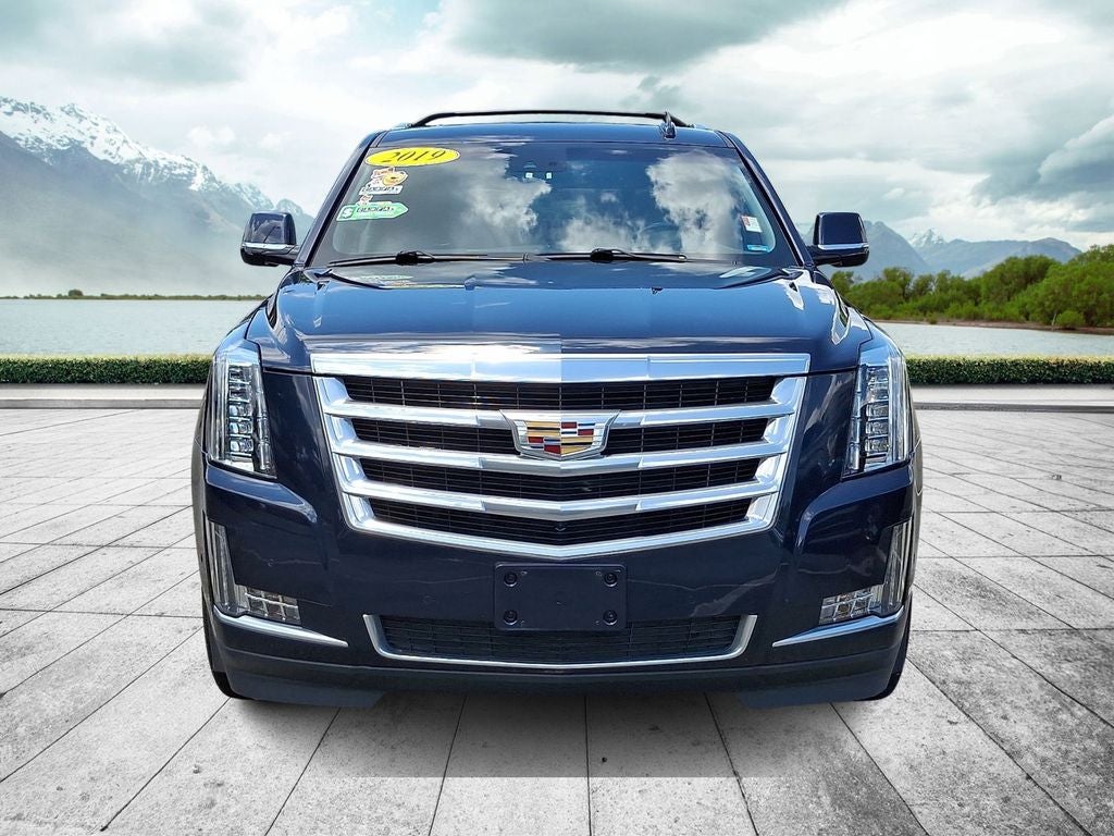 2019 Cadillac Escalade Luxury