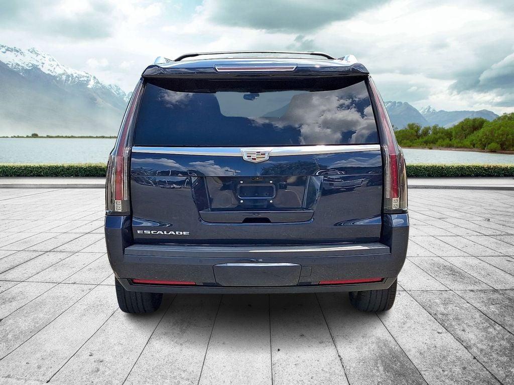 2019 Cadillac Escalade Luxury