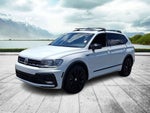 2021 Volkswagen Tiguan 2.0T SE R-Line Black
