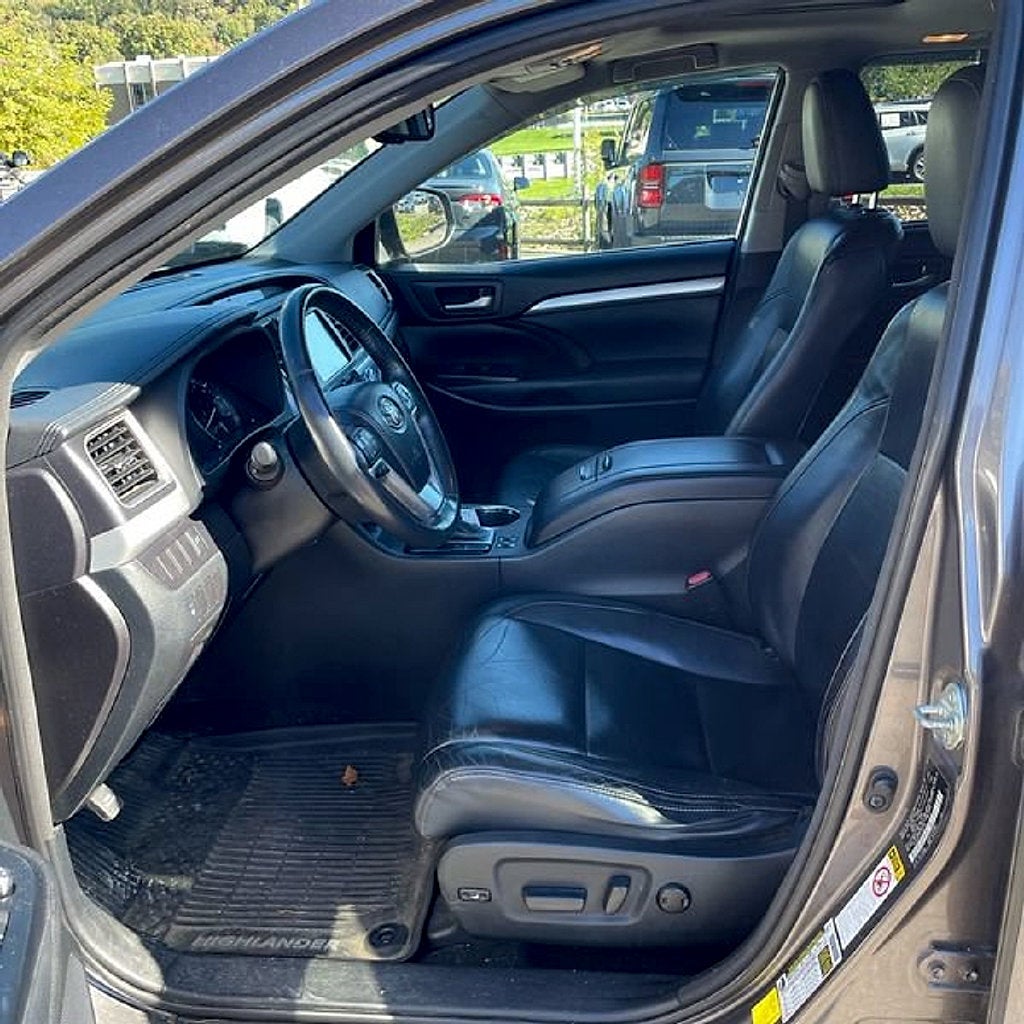 2014 Toyota Highlander XLE V6