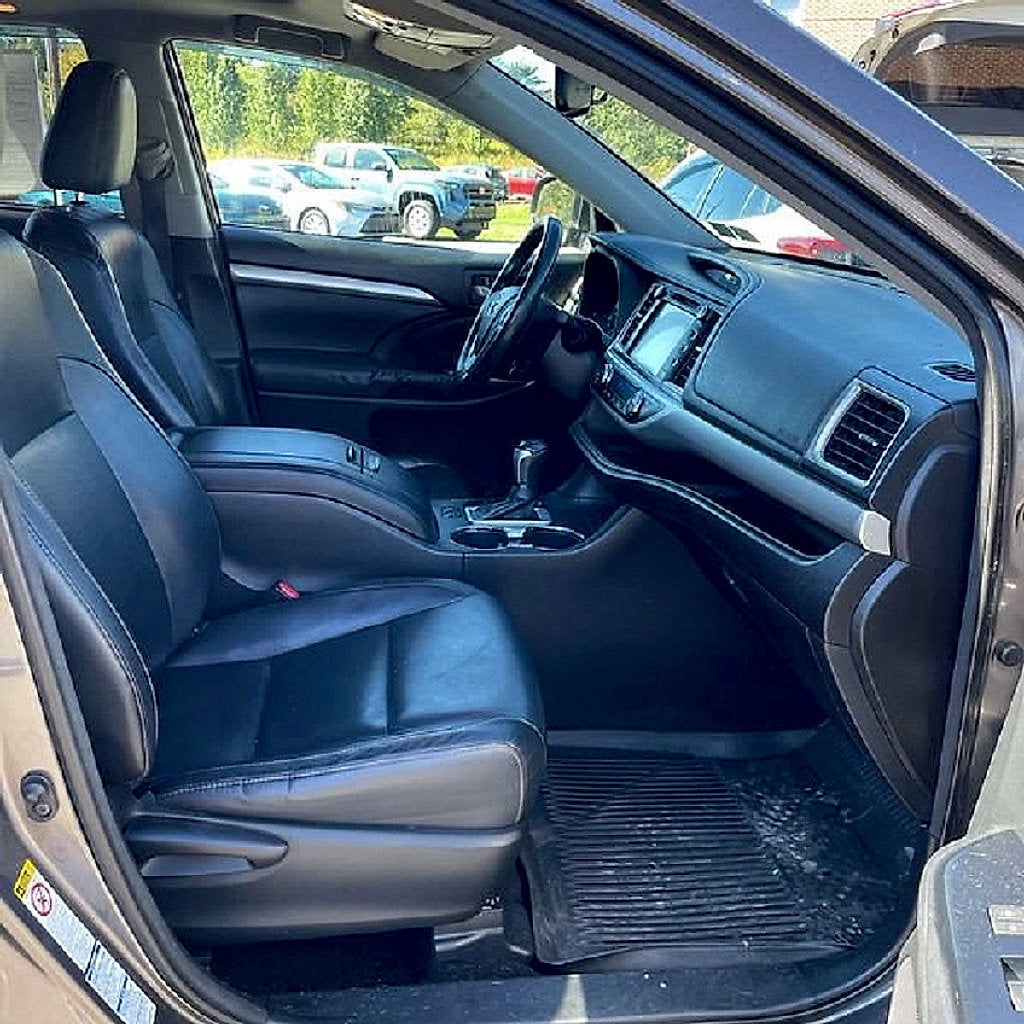 2014 Toyota Highlander XLE V6