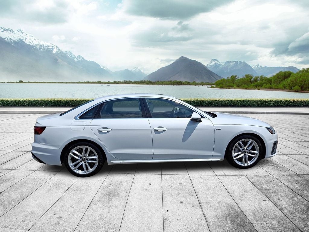 2022 Audi A4 45 S line Premium Plus quattro
