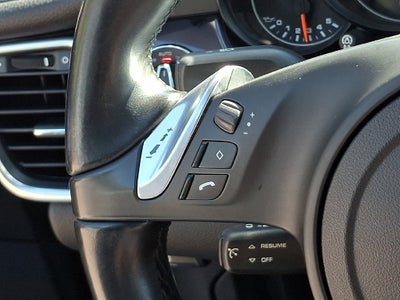 2016 Porsche Panamera 4 Edition