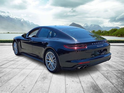 2017 Porsche Panamera 4S