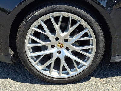 2017 Porsche Panamera 4S