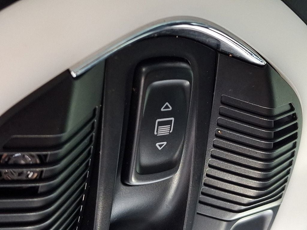 2020 Porsche Macan Base
