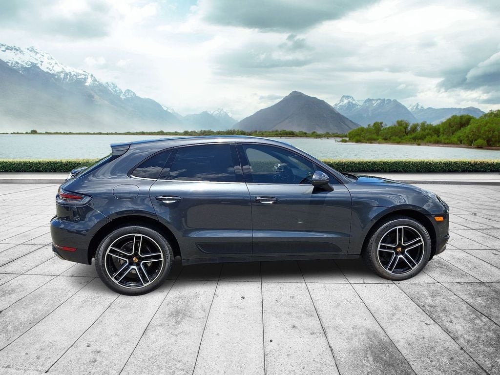 2020 Porsche Macan Base