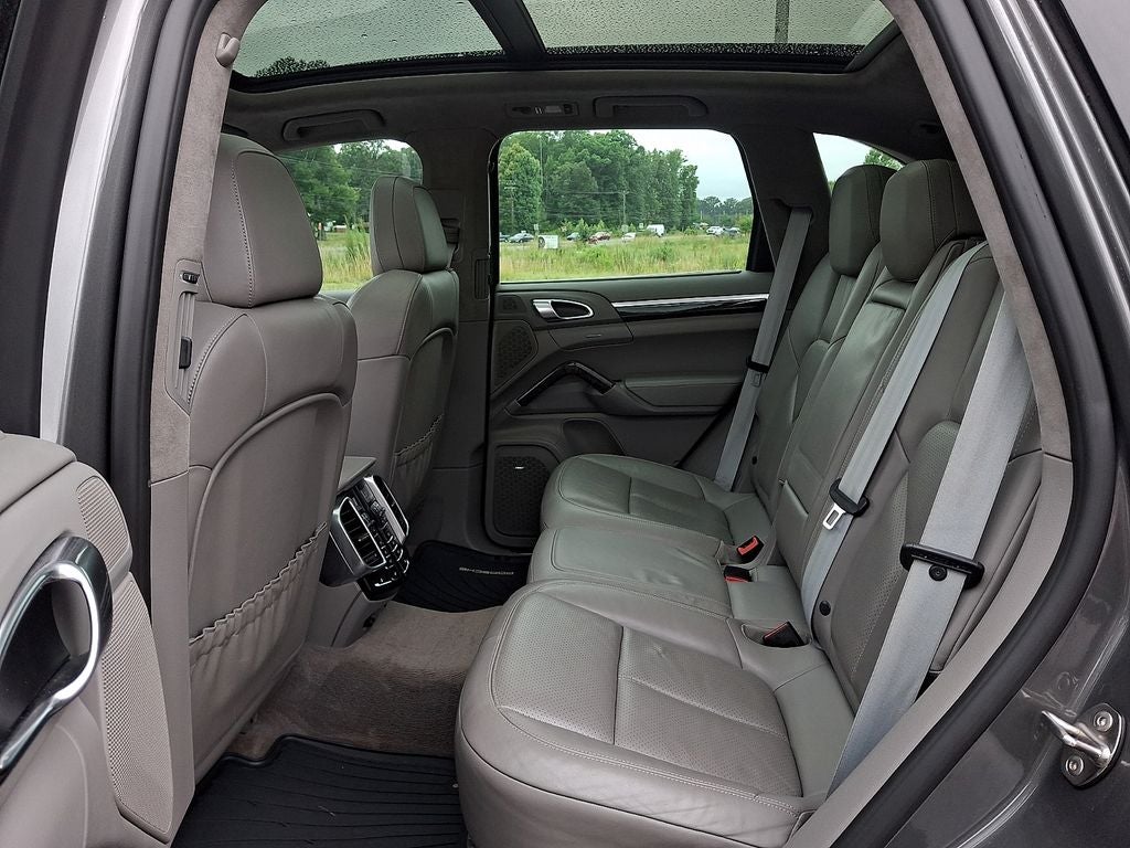 2014 Porsche Cayenne Turbo