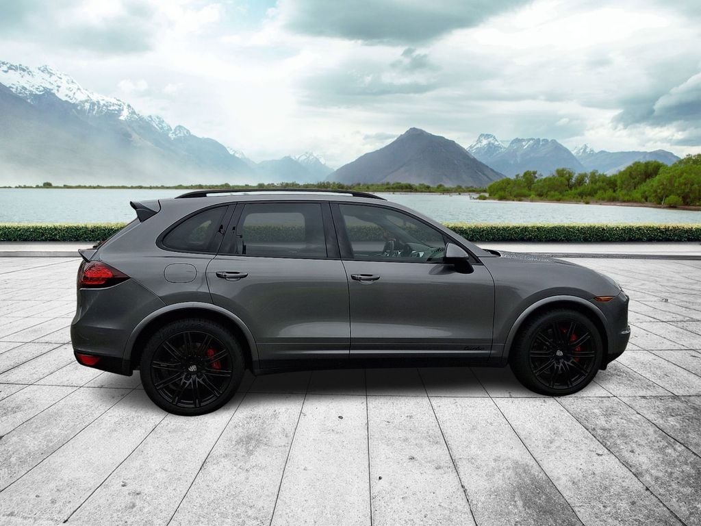 2014 Porsche Cayenne Turbo