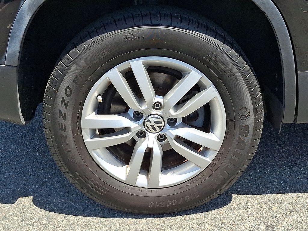 2015 Volkswagen Tiguan S